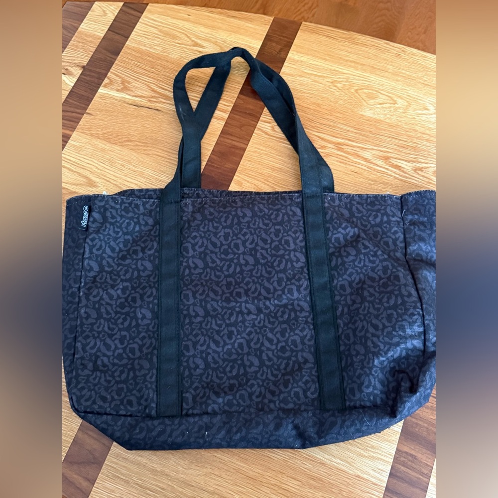 Cheetah beach bag